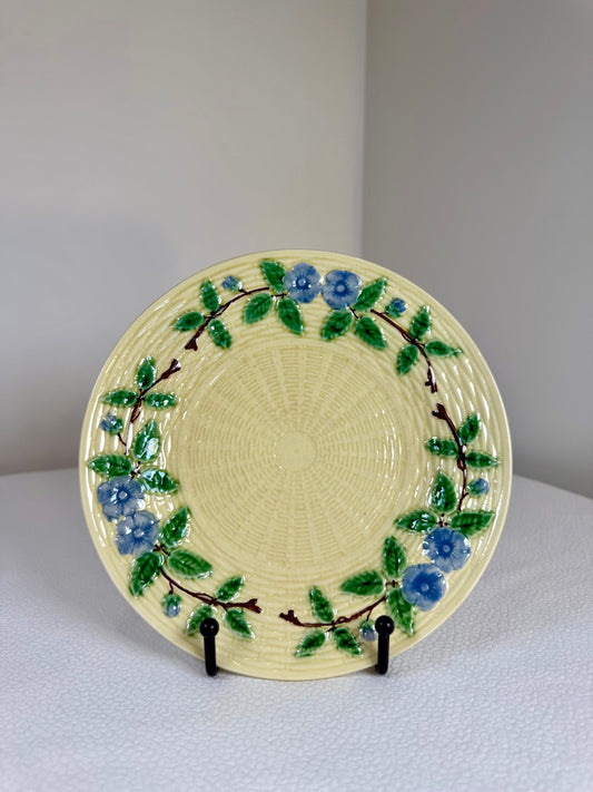 Set of 6 French Majolica Plates with Blue Floral Garland, circa 1900