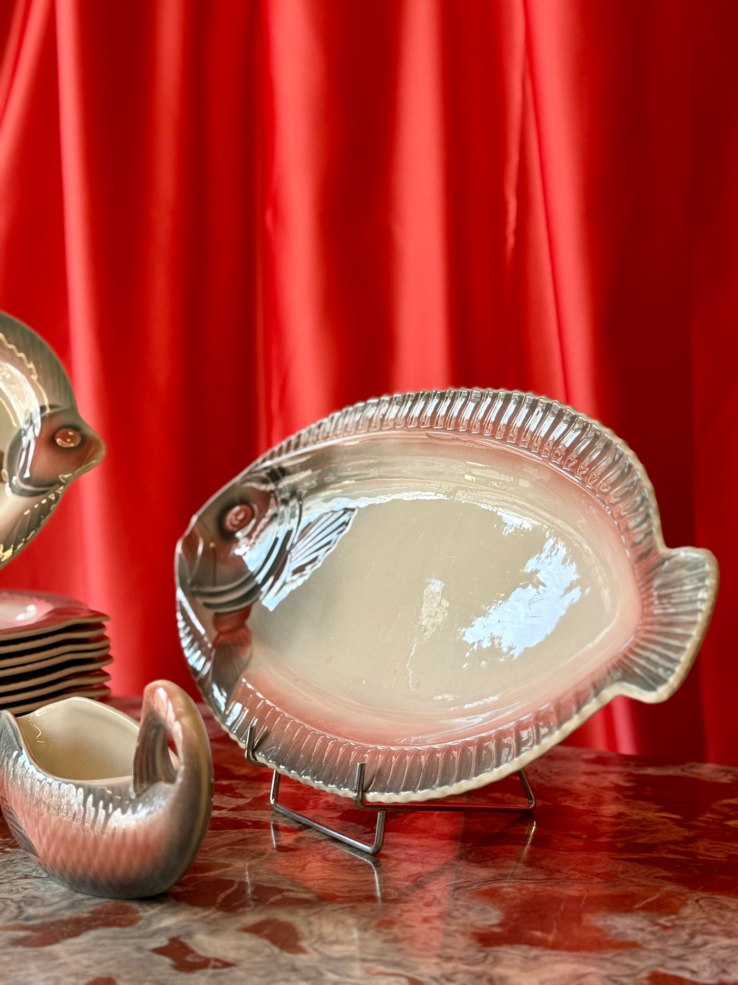 Oigoin Vintage Fish Serving Set, circa 1950s