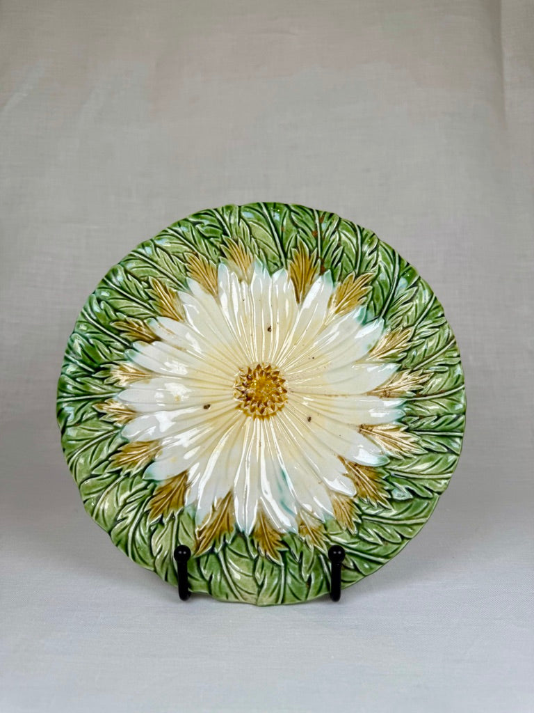 Set of 6 French Barbotine Majolica Plates with Daisy Flower Motif, 1900s