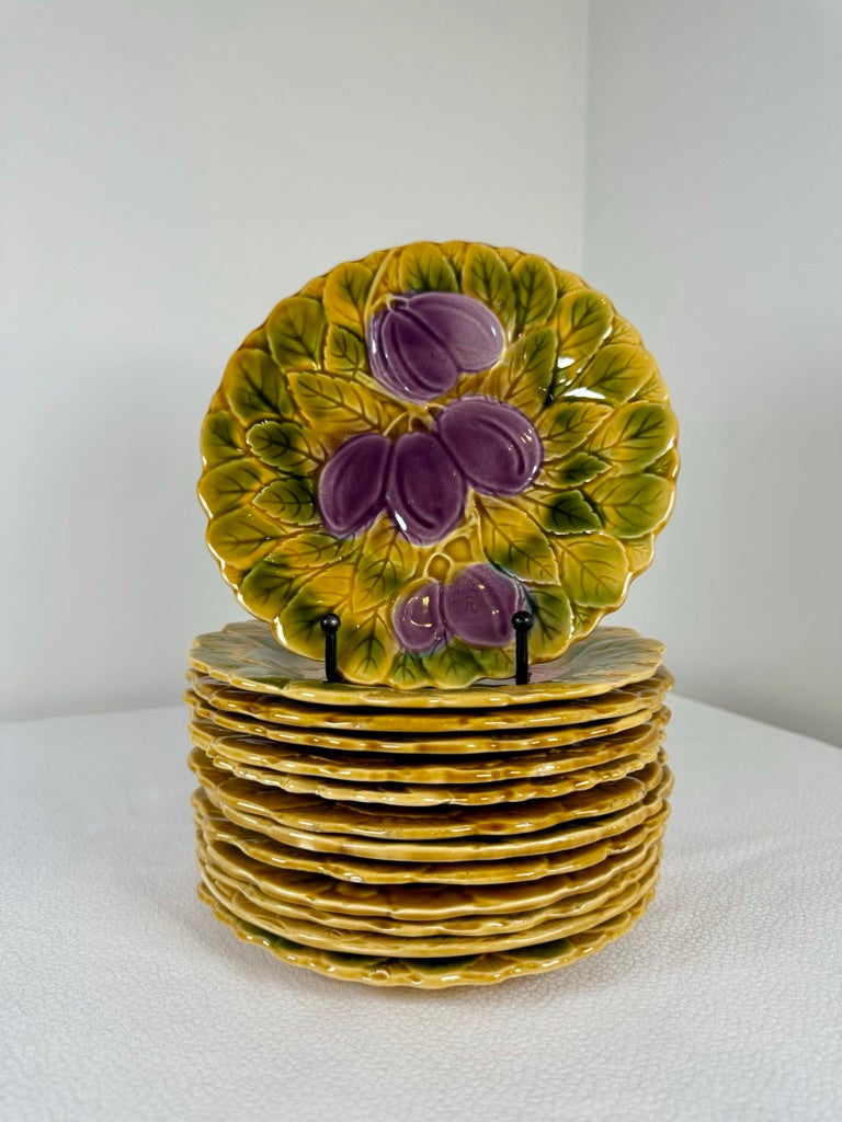 Set of 13 Sarguemines French Majolica Fruit Plates, circa 1900