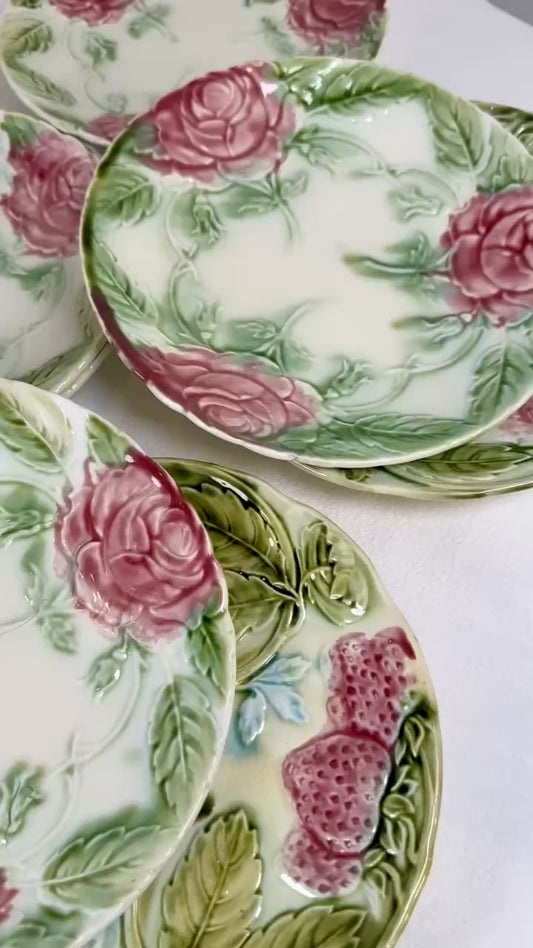 Set of 6 French Majolica Dessert Plates with Pink Roses, circa 1900